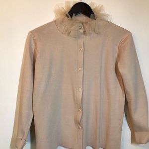 Beautiful cardigan with lace